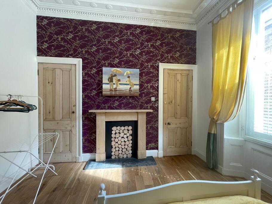 Апартаменты Stunning West End Flat! Глазго Экстерьер фото